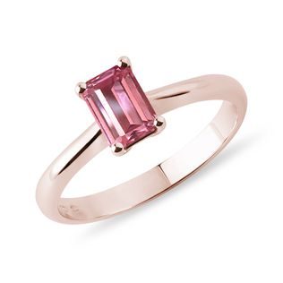 BAGUE EN OR ROSE AVEC TOURMALINE ROSE TAILLE ÉMERAUDE - BAGUES EN TOURMALINE - BAGUES