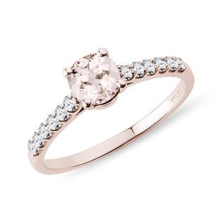 Diamantový prsteň ružového zlata s morganitom