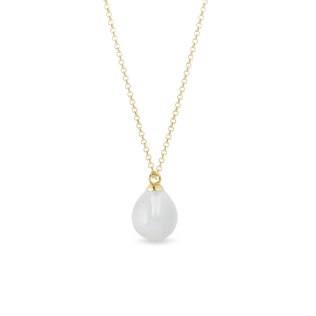 White moonstone necklace in yellow gold