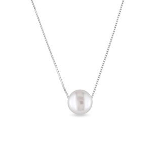 Freshwater pearl necklace in white gold