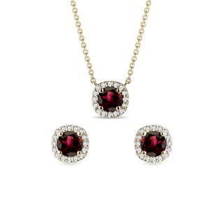 GARNET JEWELRY SET IN 14K YELLOW GOLD - GEMSTONE SETS - FINE JEWELRY