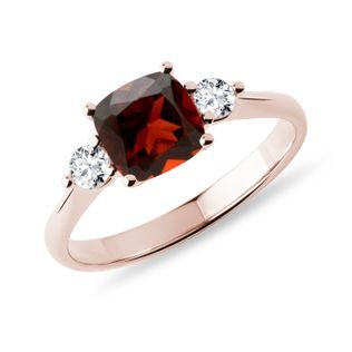 BAGUE EN OR ROSE AVEC DIAMANTS ET GRENAT - BAGUES EN GRENAT - BAGUES