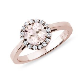 Prsten z růžového zlata s morganitem a diamanty