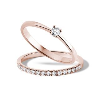 SET SVATEBNÍCH PRSTENŮ S DIAMANTY V RŮŽOVÉM ZLATĚ - SADY SNUBNÍCH A ZÁSNUBNÍCH PRSTENŮ - ZÁSNUBNÍ PRSTENY