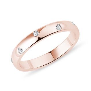 Pierścień z różowego złota z 10-cioma diamentami