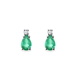 EMERALD AND DIAMOND EARRINGS IN WHITE GOLD - EMERALD EARRINGS - EARRINGS