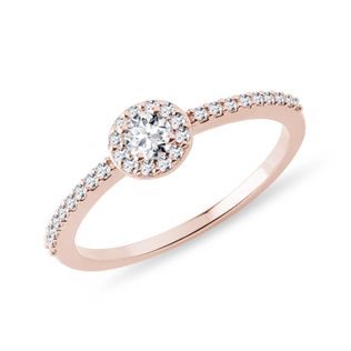 ROSE GOLD ENGAGEMENT RING IN HALO STYLE - DIAMOND ENGAGEMENT RINGS - ENGAGEMENT RINGS