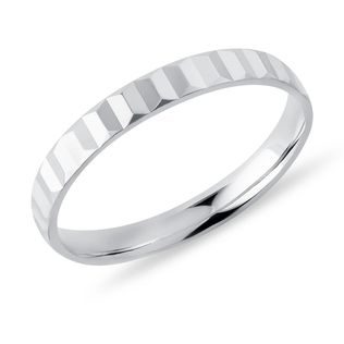 MODERNÝ PÁNSKY PRSTEŇ Z BIELEHO ZLATA - SVADOBNÉ OBRÚČKY PÁNSKE - SVADOBNÉ OBRÚČKY