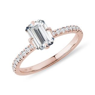 Modern emerald cut diamond engagement ring in rose gold