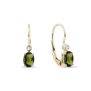 BOUCLES D'OREILLES EN OR JAUNE, MOLDAVITES ET DIAMANTS - BOUCLES D'OREILLES EN MOLDAVITE - BOUCLES D'OREILLES