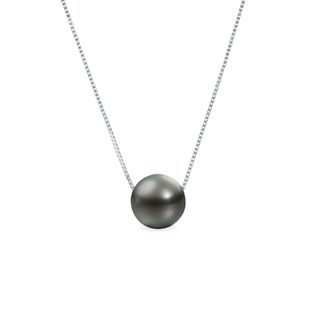 Pearl Necklace With A Diamond In White Gold 