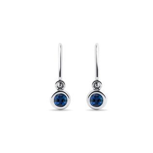 Children's earrings with sapphires in white gold