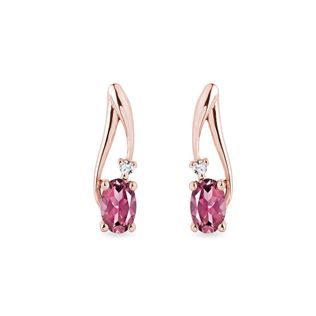 BOUCLES D'OREILLES EN OR ROSE AVEC DIAMANTS ET TOURMALINES - BOUCLES D'OREILLES EN TOURMALINE - BOUCLES D'OREILLES