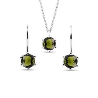 SET AUS HALSKETTE UND OHRRINGEN MIT MOLDAVIT IN WEISSGOLD - SCHMUCK SETS EDELSTEINE - SCHMUCK