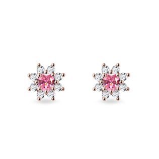 BOUCLES D'OREILLES EN OR ROSE AVEC FLEURS EN SAPHIR ROSE - BOUCLES D'OREILLES EN SAPHIR - BOUCLES D'OREILLES