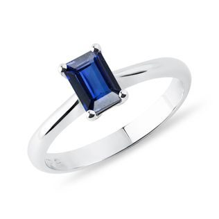 EMERALD CUT SAPPHIRE RING IN WHITE GOLD - SAPPHIRE RINGS - RINGS