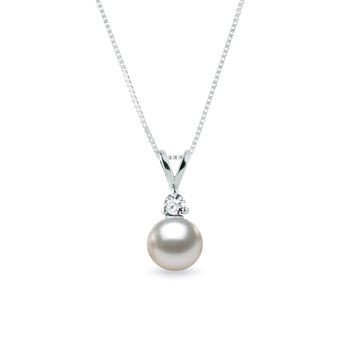 Pearl necklace with a diamond in white gold | KLENOTA