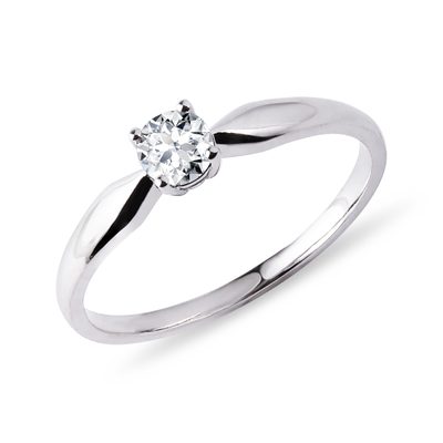White Gold Ring with a Brilliant Cut Diamond | KLENOTA