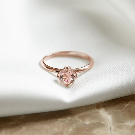 Morganite : le symbole rose de l’amour