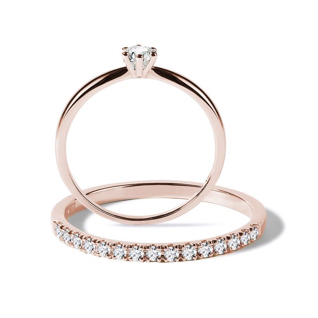 DIAMANTOVÝ ZÁSNUBNÍ SET Z RŮŽOVÉHO ZLATA - SADY SNUBNÍCH A ZÁSNUBNÍCH PRSTENŮ - 