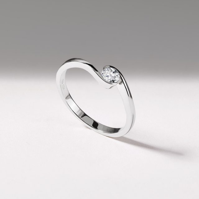 ZLATÝ ZÁSNUBNÝ PRSTEŇ S BRILIANTOM - ZÁSNUBNÉ PRSTENE S BRILIANTOM - 