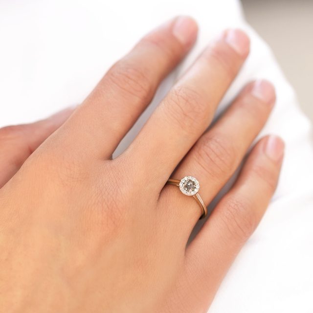 HALORING MIT KLAREN DIAMANTEN IN ROSEGOLD - VERLOBUNGSRINGE MIT FARBIGEN DIAMANTEN - 