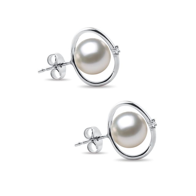 UNIQUE AKOYA PEARL WHITE GOLD STUD EARRINGS - PEARL EARRINGS - 