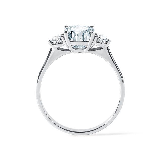 PRSTEN S AKVAMARÍNEM A BRILIANTY V BÍLÉM ZLATĚ - PRSTENY S AKVAMARÍNEM - 