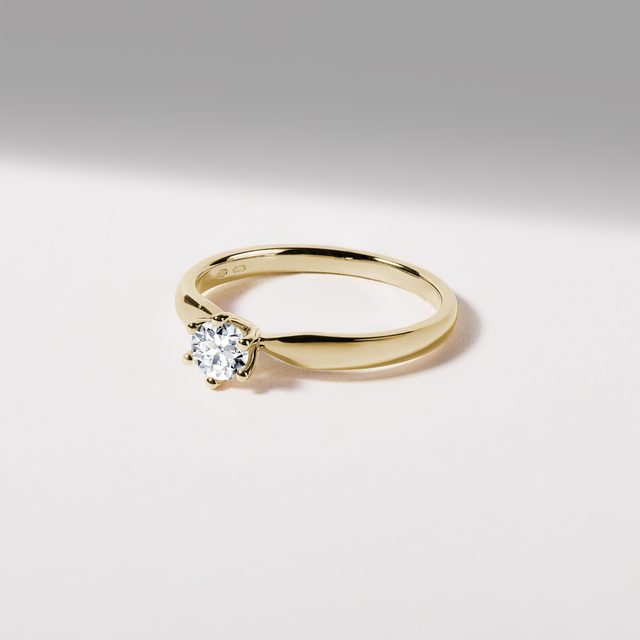 BRILLIANT ENGAGEMENT RING IN YELLOW GOLD - BRILLIANT CUT DIAMOND ENGAGEMENT RINGS - 