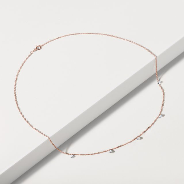 ELEGANTNÍ NÁHRDELNÍK S LAB GROWN DIAMANTY V RŮŽOVÉM ZLATĚ - NÁHRDELNÍKY S DIAMANTY - 