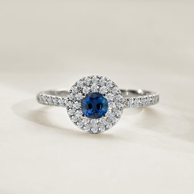 WEISSGOLDENER HALO-RING MIT SAPHIR UND DIAMANT - SAPHIRVERLOBUNGSRINGE - 