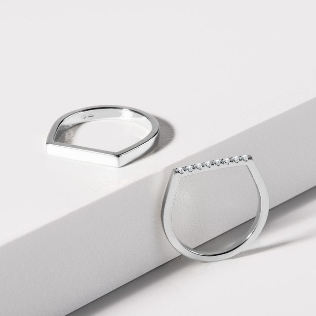 WEISSER GOLDENER RING MIT GERADER DIAMANTLINIE - RINGE DIAMANT - 