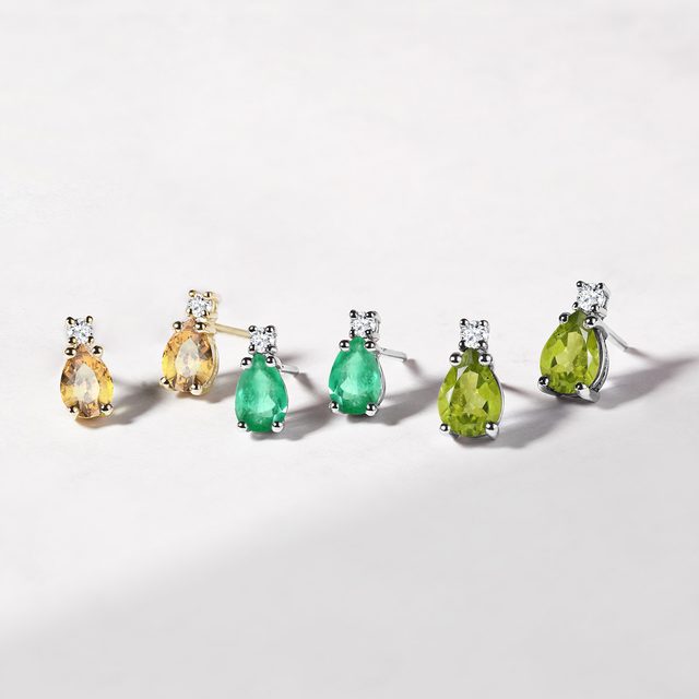 ZŁOTE KOLCZYKI Z DIAMENTAMI I SZMARAGDAMI - KOLCZYKI ZE SZMARAGDAMI - 