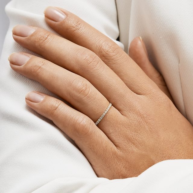 BAGUE MINIMALISTE D'OR JAUNE AVEC DIAMANTS - ALLIANCES DE MARIAGE FEMMES - 