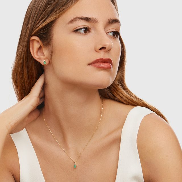 OHRRINGE MIT SMARAGDEN UND DIAMANTEN IN GELBGOLD - OHRRINGE MIT SMARAGD - 