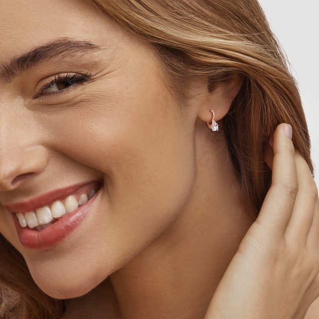 ELEGANT DIAMOND DROP EARRINGS IN ROSE GOLD - DIAMOND EARRINGS - 