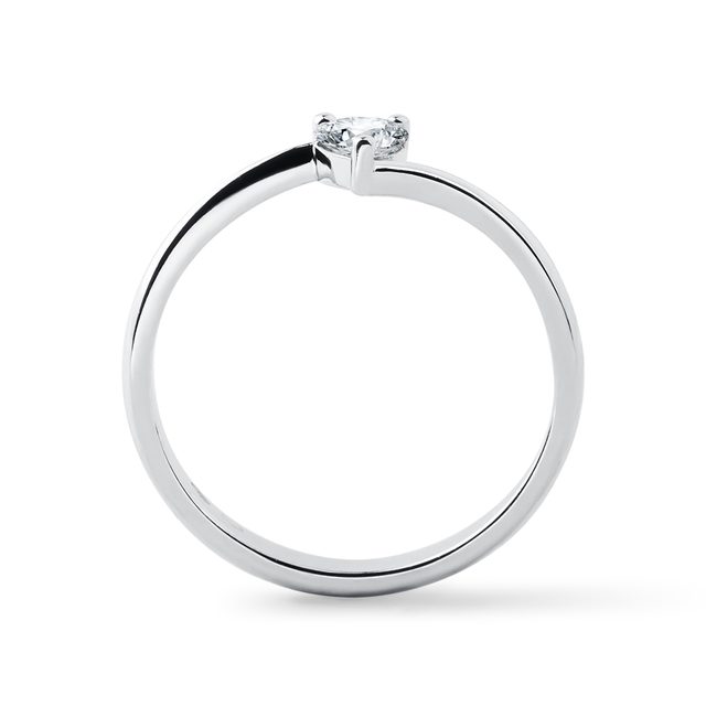 BAGUE ASYMÉTRIQUE EN OR BLANC AVEC DIAMANT CŒUR - BAGUES EN DIAMANT - 