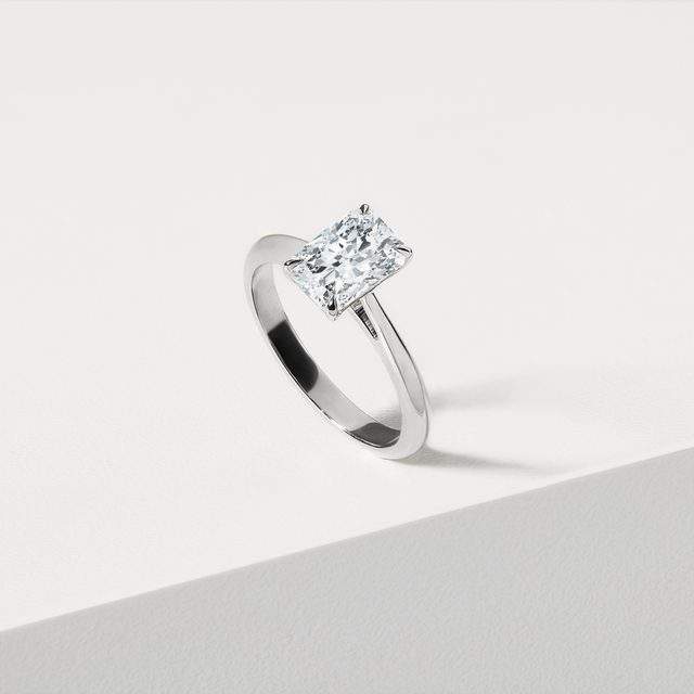 RADIANT CUT DIAMOND ENGAGEMENT RING IN WHITE GOLD - RINGS WITH LAB-GROWN DIAMONDS - 
