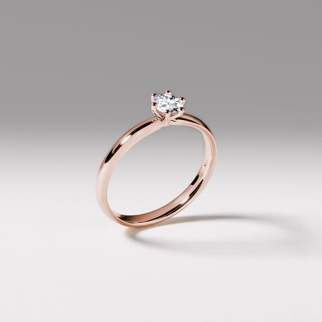 ZÁSNUBNÍ PRSTEN Z RŮŽOVÉHO ZLATA S BRILIANTEM - ZÁSNUBNÍ PRSTENY S BRILIANTEM - 