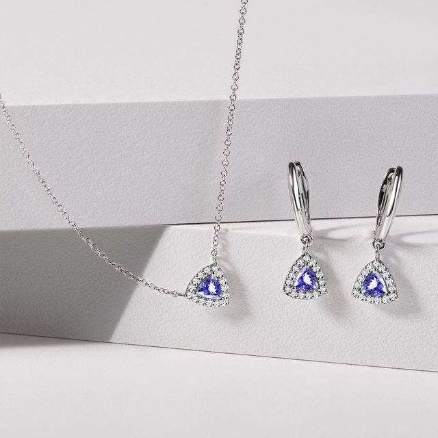 TANZANITE AND DIAMOND JEWELRY SET IN WHITE GOLD - GEMSTONE SETS - 