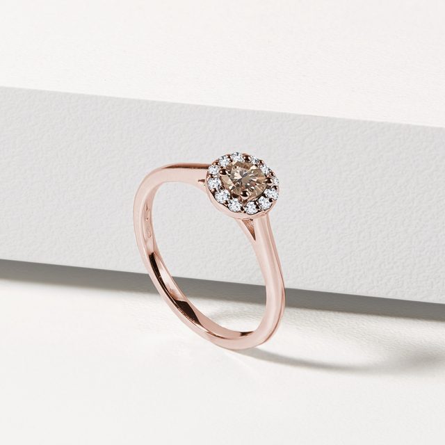 HALORING MIT KLAREN DIAMANTEN IN ROSEGOLD - VERLOBUNGSRINGE MIT FARBIGEN DIAMANTEN - 