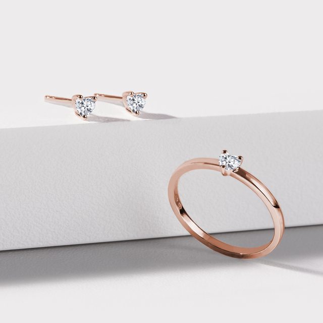 DIAMANTRING IN HERZFORM AUS ROSEGOLD - RINGE DIAMANT - 