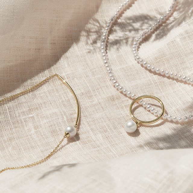 COLLIER EN OR JAUNE 14 CARATS AVEC PERLE - PENDENTIFS EN PERLES - 