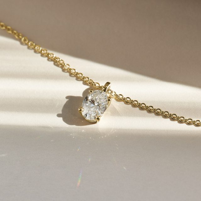 COLLIER EN OR AVEC DIAMANT DE SYNTHÈSE TAILLE OVALE - COLLIERS AVEC DIAMANTS - 