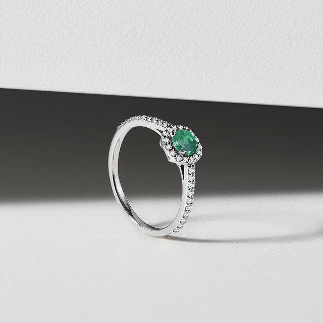 EMERALD ENGAGEMENT RING IN WHITE GOLD - EMERALD RINGS - 