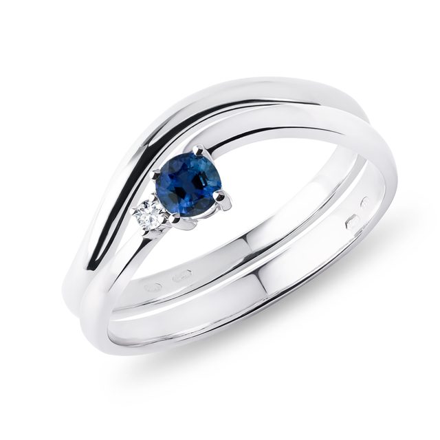 JEU DE BAGUES DE FIANÇAILLES ET DE MARIAGE EN OR BLANC AVEC DIAMANTS - BAGUE DE FIANÇAILLES ET ALLIANCE ASSORTIES - 