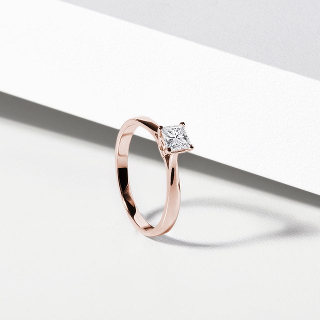 PRINCESS CUT DIAMOND RING IN ROSE GOLD - DIAMOND ENGAGEMENT RINGS - 