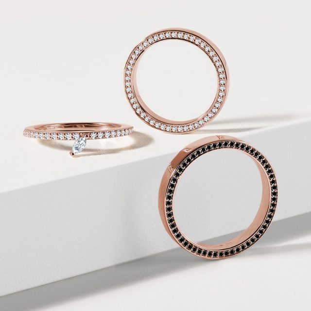 ALLIANCES MODERNES EN OR ROSE AVEC DIAMANTS TAILLE BRILLANT - ENSEMBLE D’ALLIANCES EN OR ROSE - 