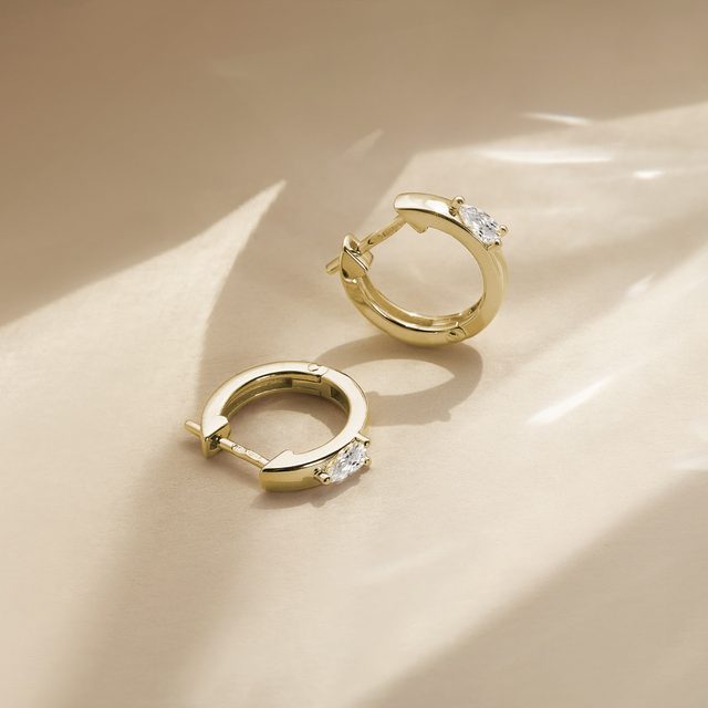 OHRRINGE MIT DIAMANTTROPFEN IN GELBGOLD - OHRRINGE DIAMANT - 