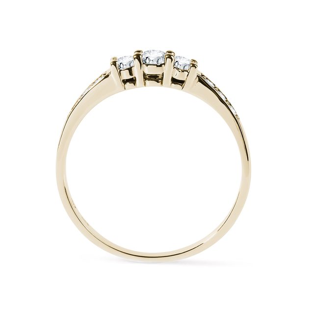 GELBGOLDENER RING MIT NEUN DIAMANTEN - VERLOBUNGSRINGE DIAMANTEN - 